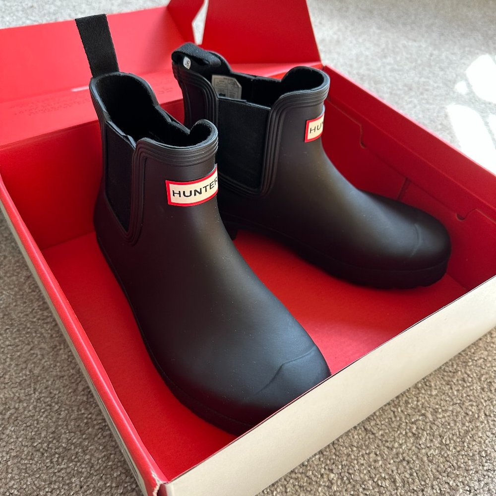 Hunter Brand Waterproof Chelsea Rain Boot